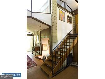 2 South Providence Road Wallingford, PA 19086 - Photo 4 of 12