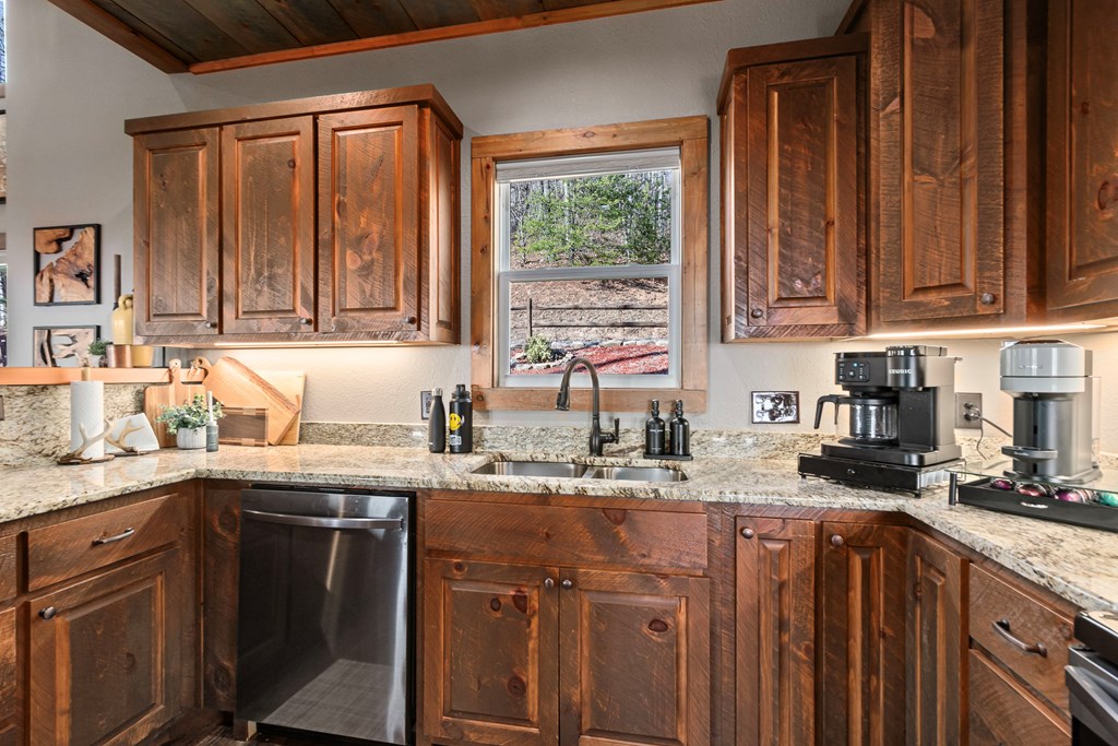 150 Lazy Country Cv Road Murphy, NC 28906 - Photo 22 of 90