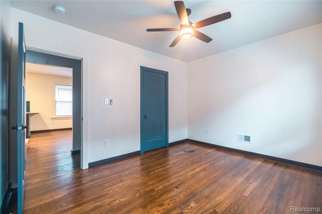 2045 Calvert Avenue Detroit, MI 48206 - Photo 21 of 41
