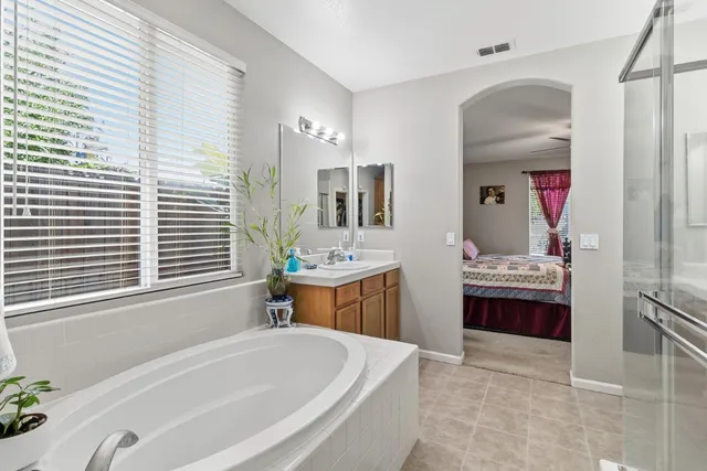 $699,900 | 2857 Maybrook Drive, Sacramento, CA 95835