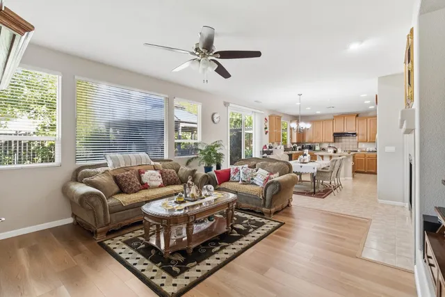 $699,900 | 2857 Maybrook Drive, Sacramento, CA 95835