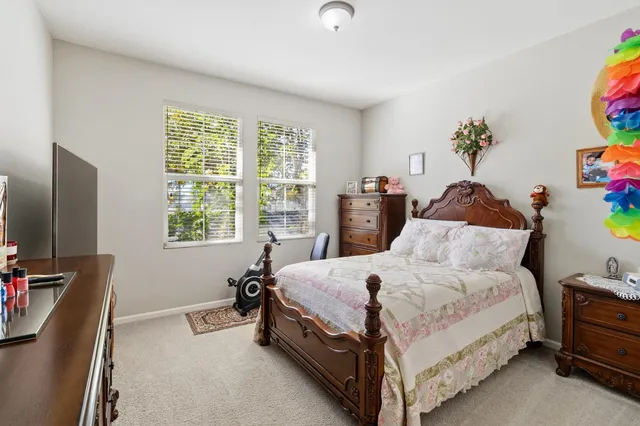 $699,900 | 2857 Maybrook Drive, Sacramento, CA 95835