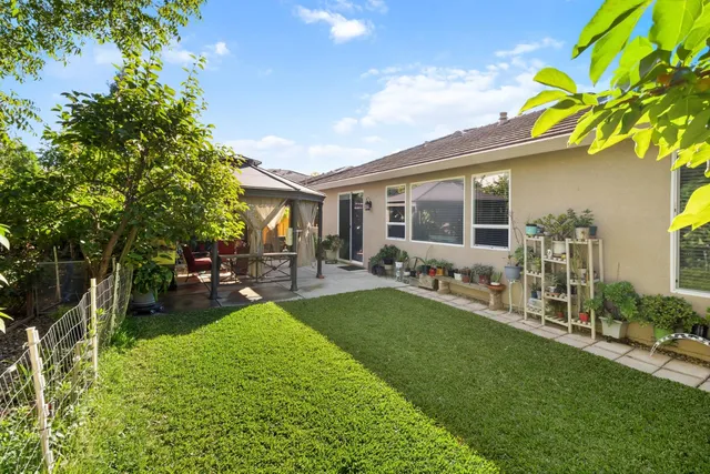 $699,900 | 2857 Maybrook Drive, Sacramento, CA 95835