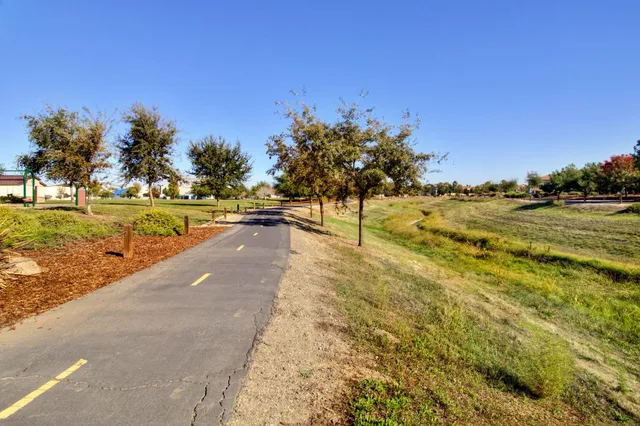 $699,900 | 2857 Maybrook Drive, Sacramento, CA 95835