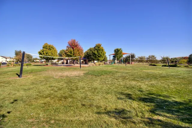 $699,900 | 2857 Maybrook Drive, Sacramento, CA 95835