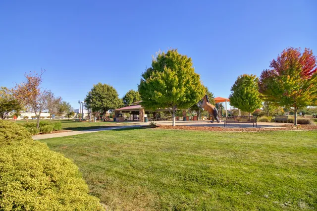$699,900 | 2857 Maybrook Drive, Sacramento, CA 95835