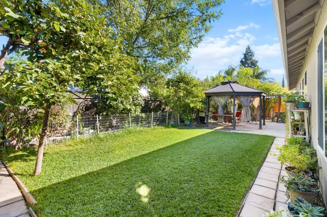 $699,900 | 2857 Maybrook Drive, Sacramento, CA 95835