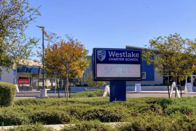 $699,900 | 2857 Maybrook Drive, Sacramento, CA 95835