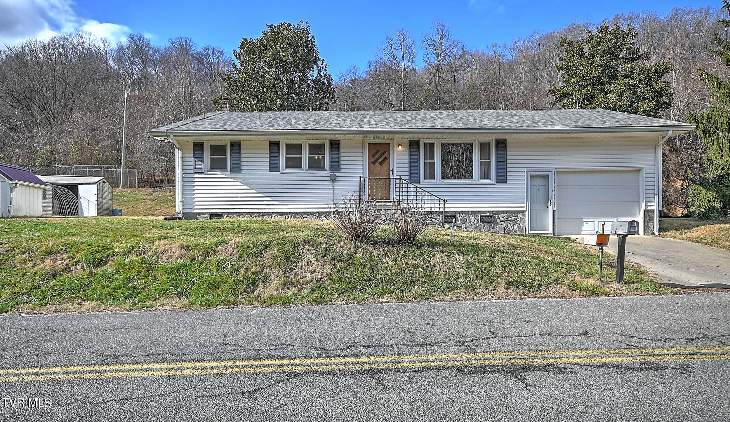 193 Tucker Hollow Road West Fall Branch, TN 37656 - Photo 1 of 37 193 Tucker Hollow AC-2