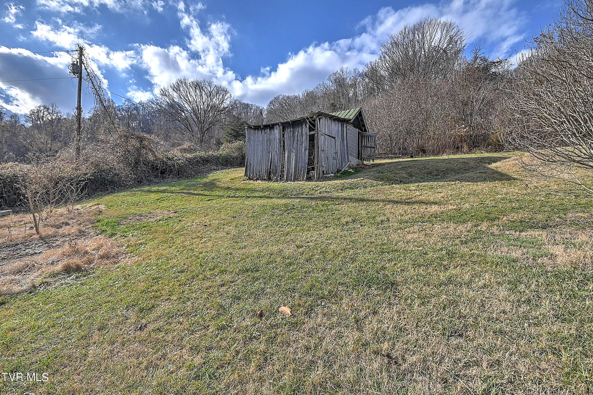 193 Tucker Hollow Road West Fall Branch, TN 37656 - Photo 30 of 37 193 Tucker Hollow AC-34
