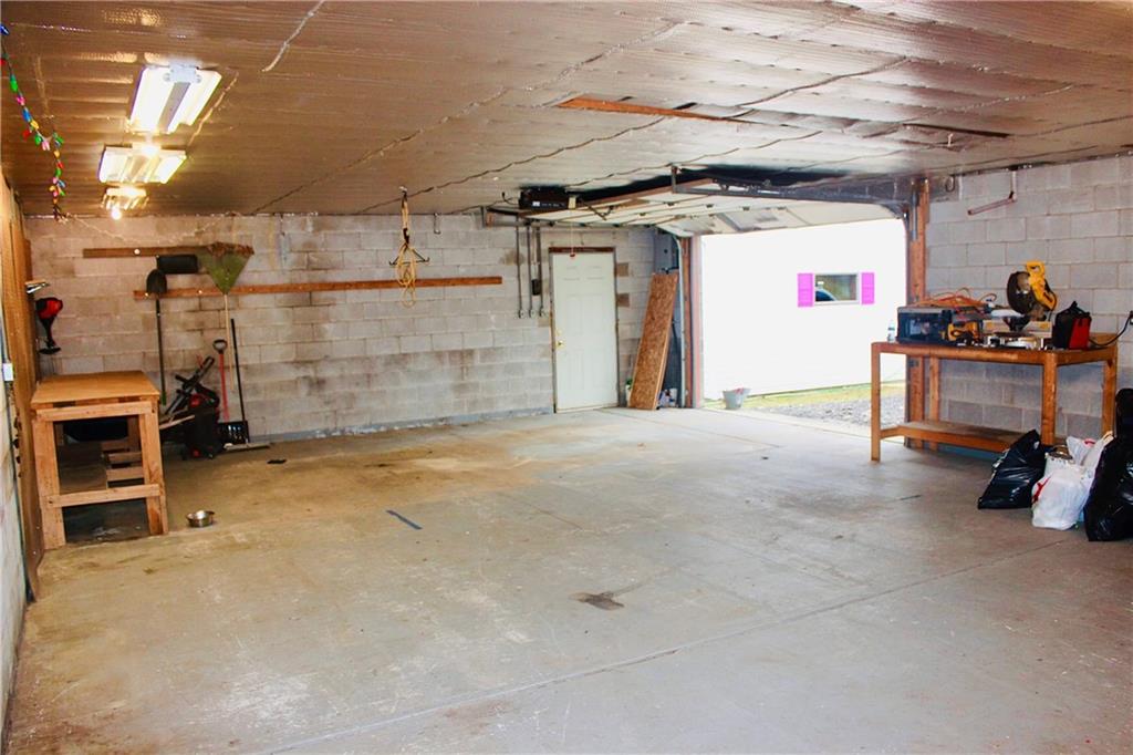 877 Youngstown Ridge Road Latrobe, PA 15650 - Photo 14 of 16 Gallery Image 14