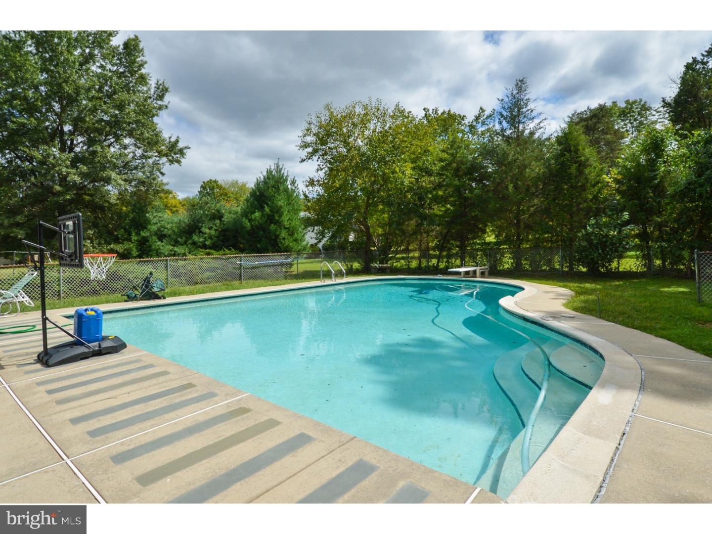 26 Borton Road Audubon, PA 19403 - Photo 20 of 21 Pool