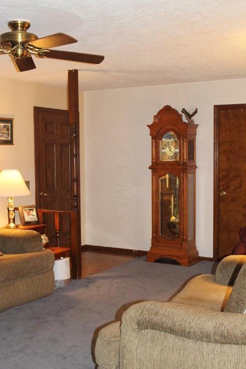 11430 Depolo Road Gambier, OH 43022 - Photo 4 of 28