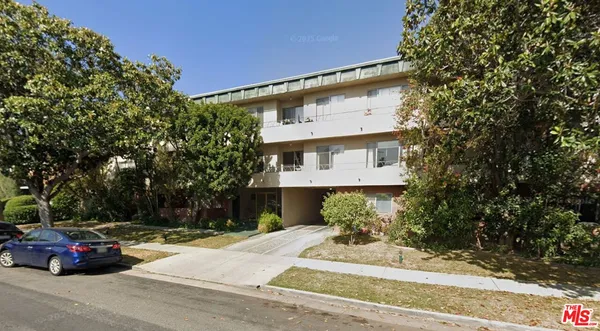 $2,895 | 848 South Holt Avenue, Unit 203, Los Angeles, CA 90035
