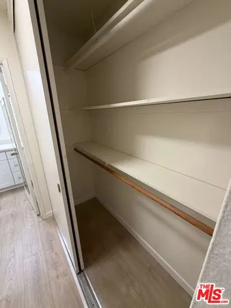 $2,895 | 848 South Holt Avenue, Unit 203, Los Angeles, CA 90035