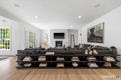 $7,150,000 | 256 Country Club Road, New Canaan, CT 06840