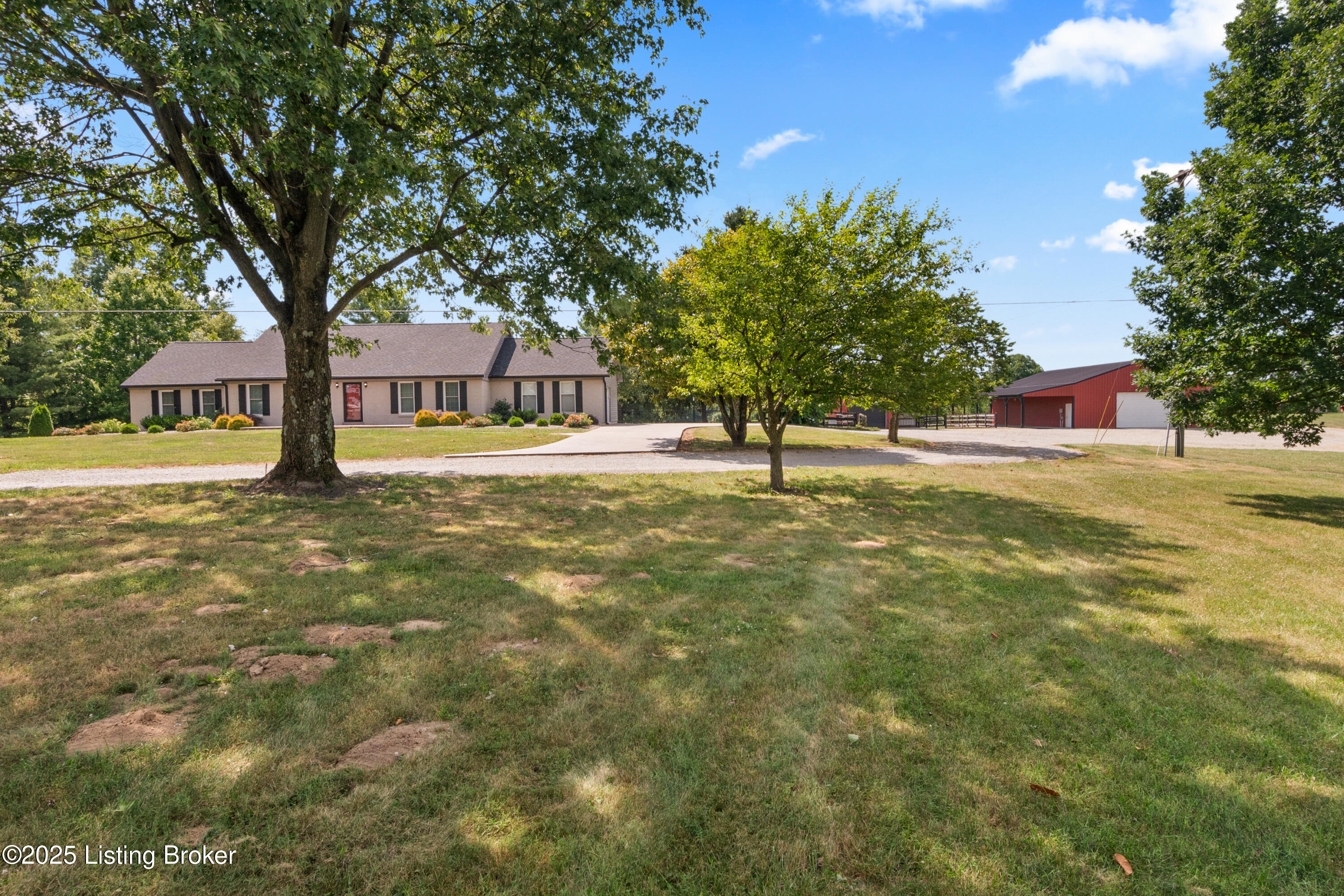 722 Old Bloomfield Road Bardstown, KY 40004 - Photo 4 of 74 722OldBloomfieldRd-4