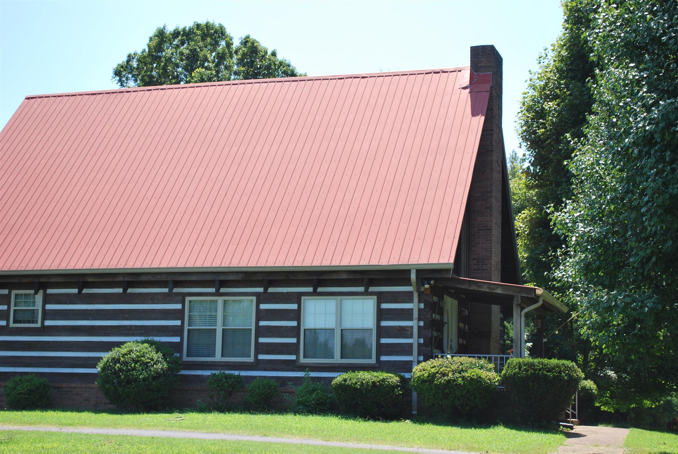 5729 Keysburg Road Adams, TN 37010 - Photo 2 of 30 a view of a house with a yard