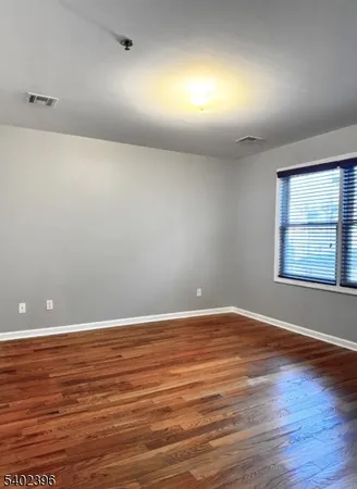 $2,000 | 104 Luttgen Place, Unit 4, Linden, NJ 07036