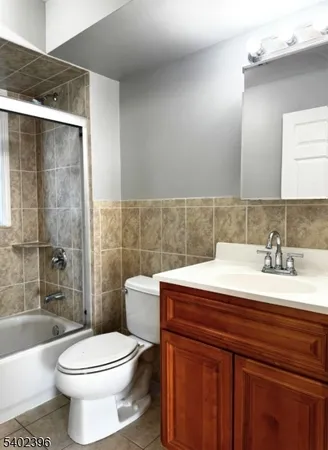 $2,000 | 104 Luttgen Place, Unit 4, Linden, NJ 07036