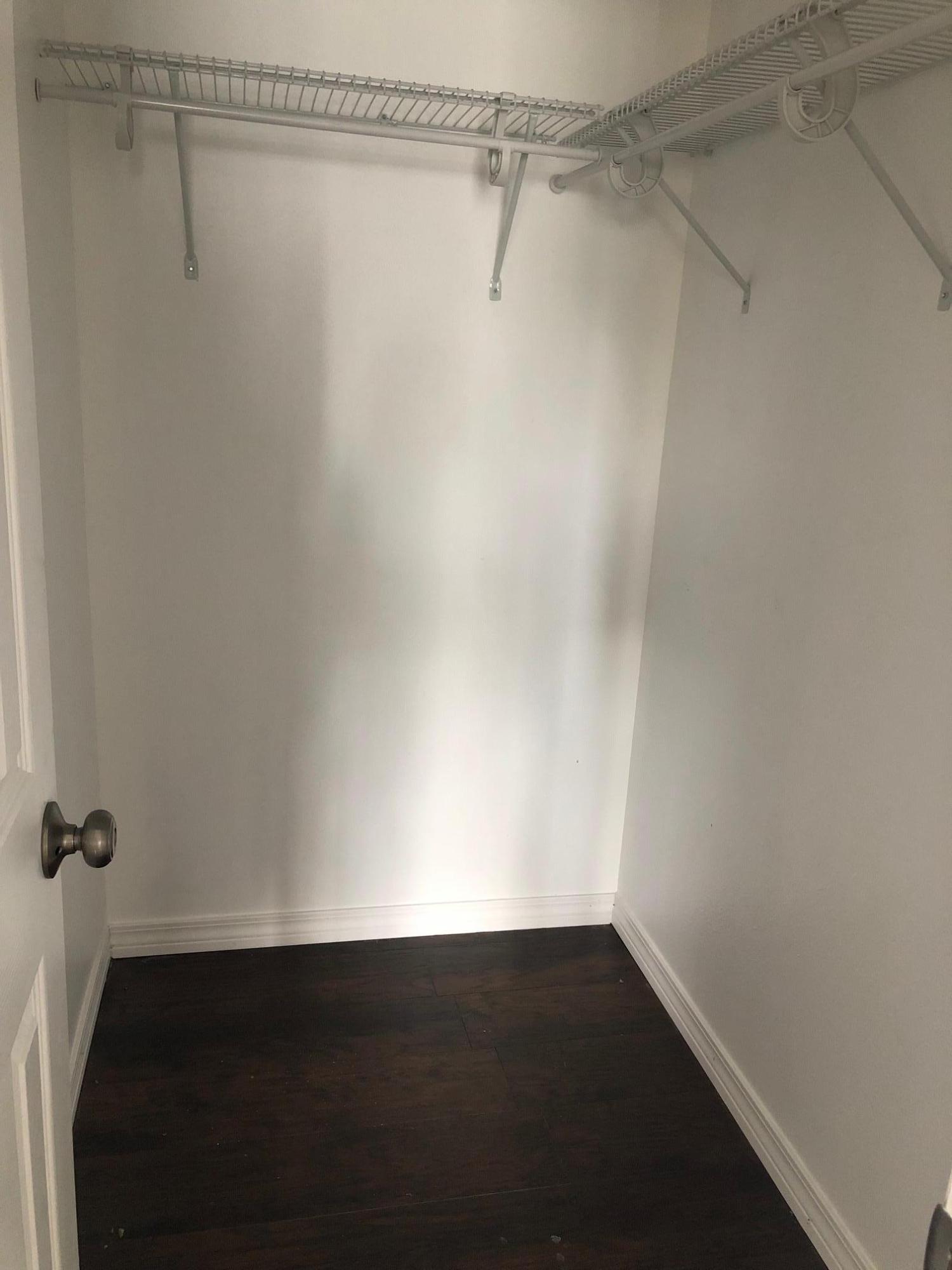 14 Rue D Etretat Destin, FL 32541 - Photo 16 of 26 Closet