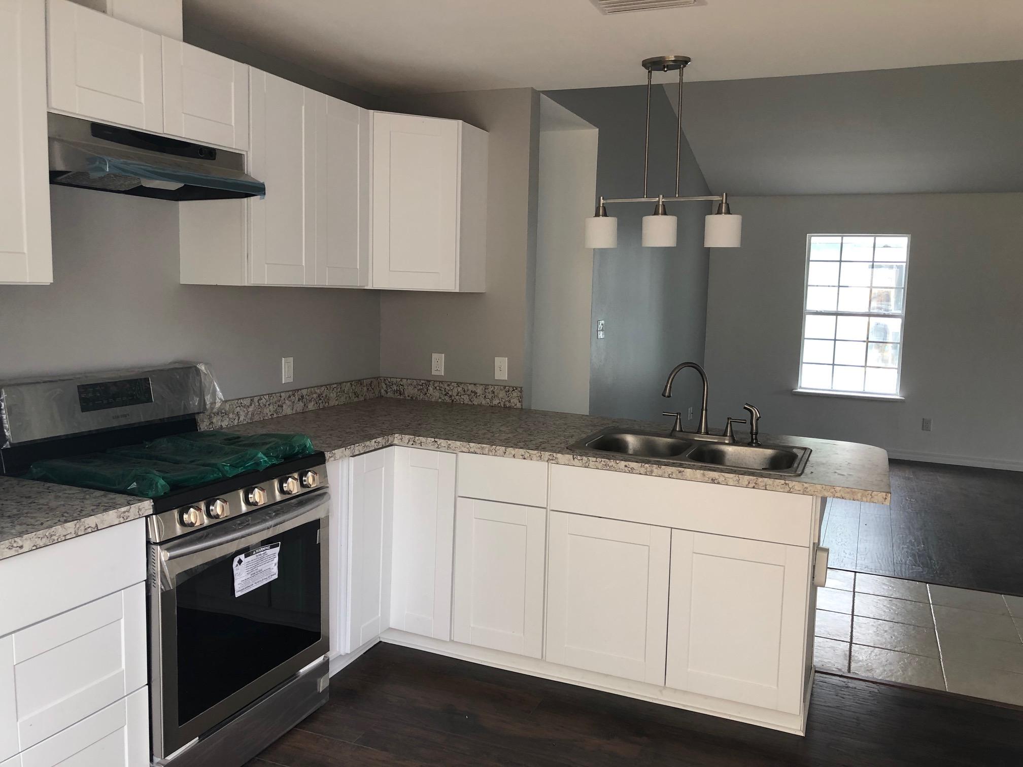 14 Rue D Etretat Destin, FL 32541 - Photo 10 of 26 Kitchen