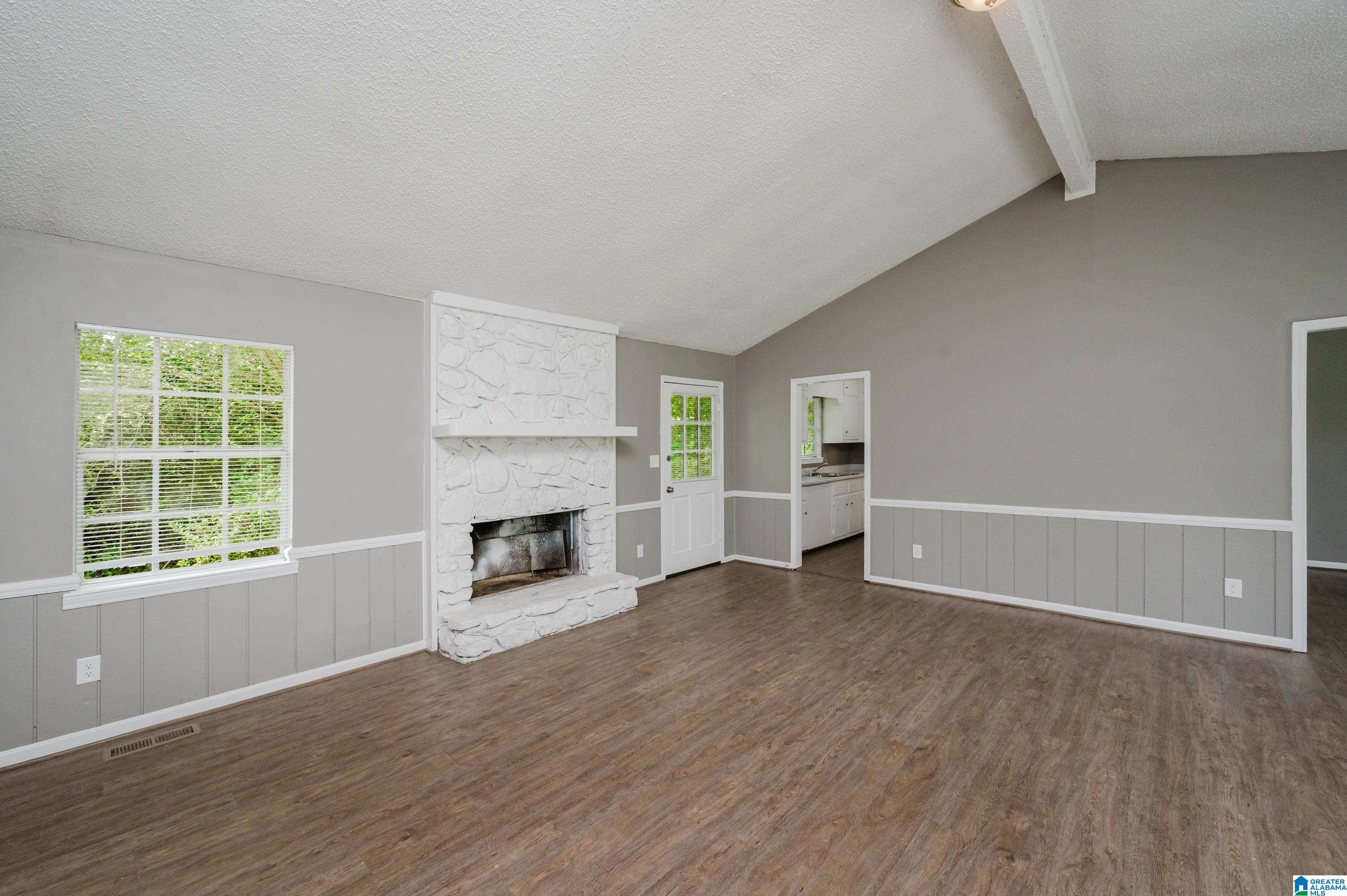 101 Shady Lane Alabaster, AL 35007 - Photo 10 of 37
