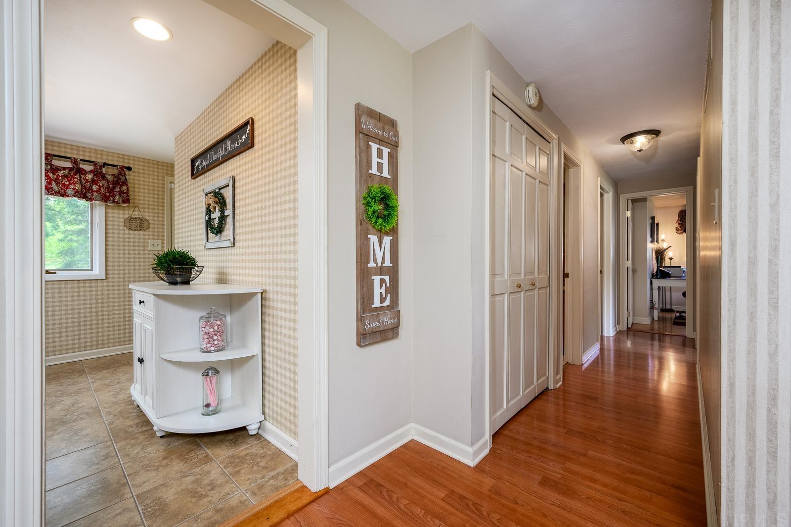 9507 Carriage Lane Fort Wayne, IN 46804 - Photo 17 of 36