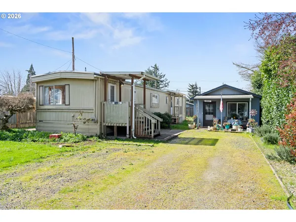 $299,900 | 1566 Laura Street, Springfield, OR 97477