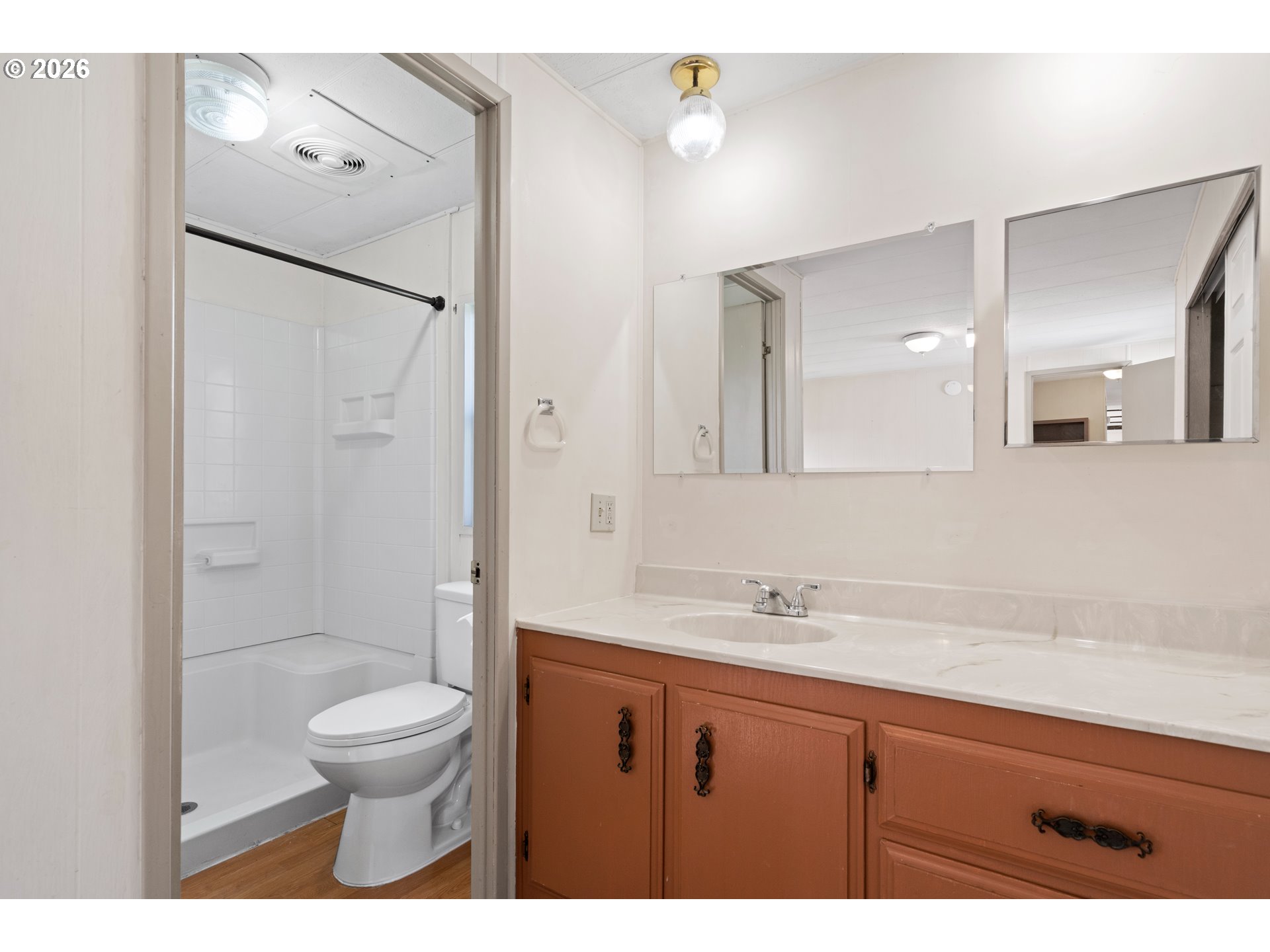 1566 Laura Street Springfield, OR 97477 - Photo 11 of 37