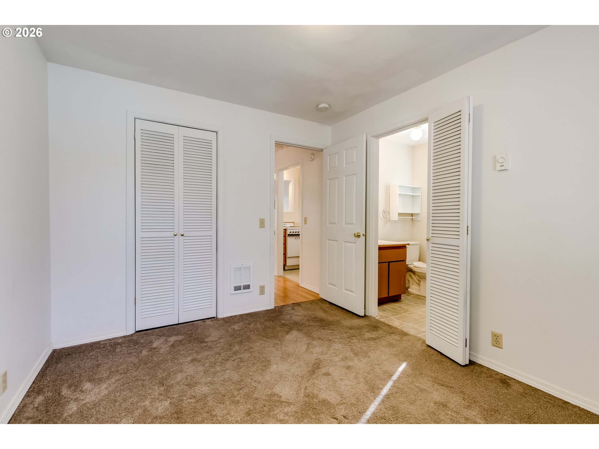 1566 Laura Street Springfield, OR 97477 - Photo 29 of 37