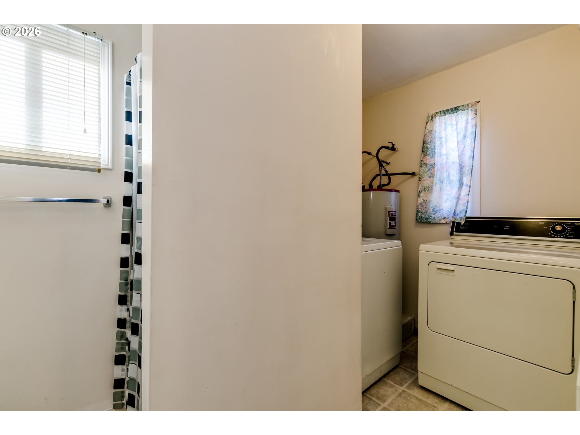 1566 Laura Street Springfield, OR 97477 - Photo 36 of 37