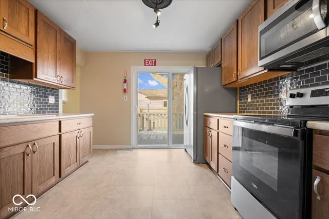 $249,900 | 506 South Green Street, Brownsburg, IN 46112