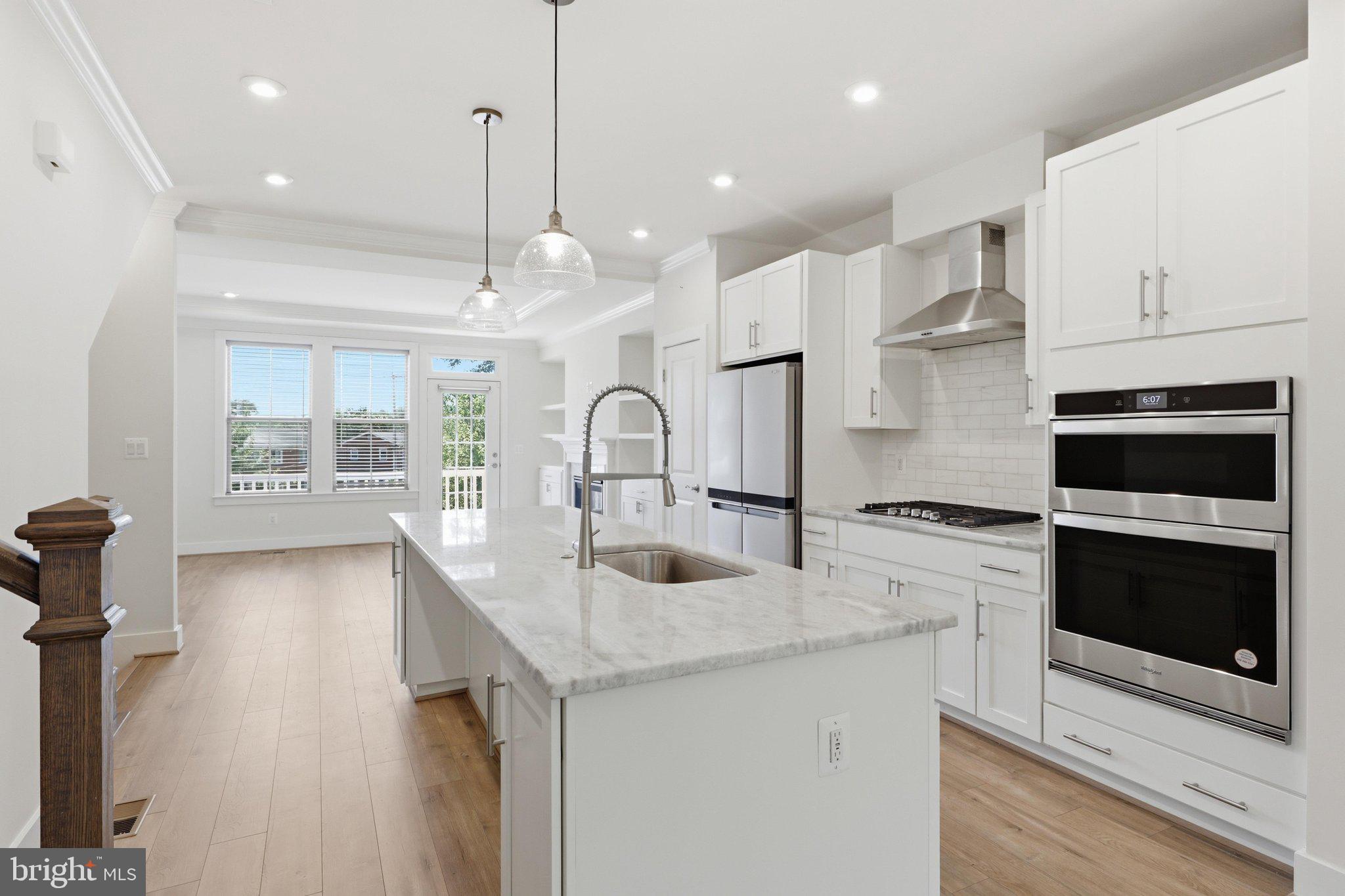 2252 South Glebe Road Arlington, VA 22204 - Photo 13 of 45