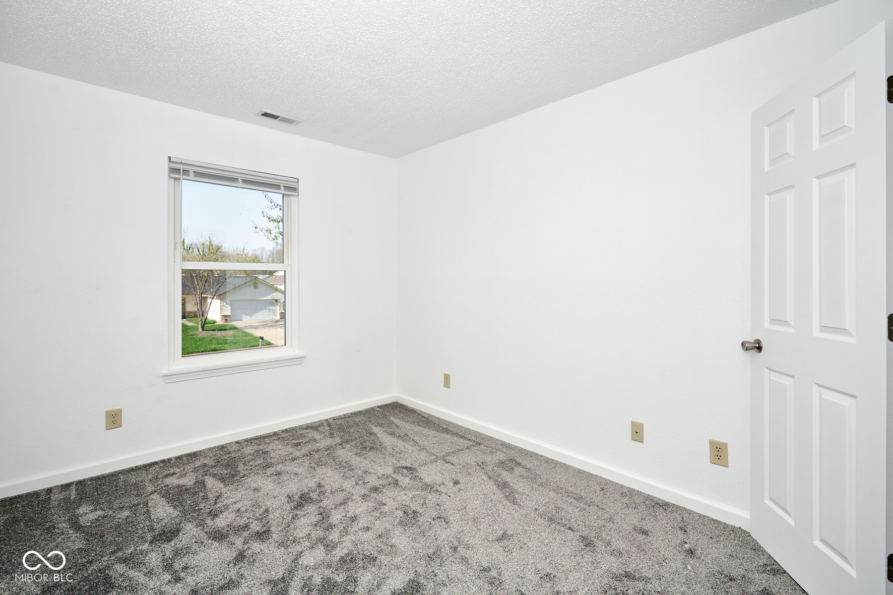 5424 Milhouse Road Indianapolis, IN 46221 - Photo 25 of 48 Gallery Image 25