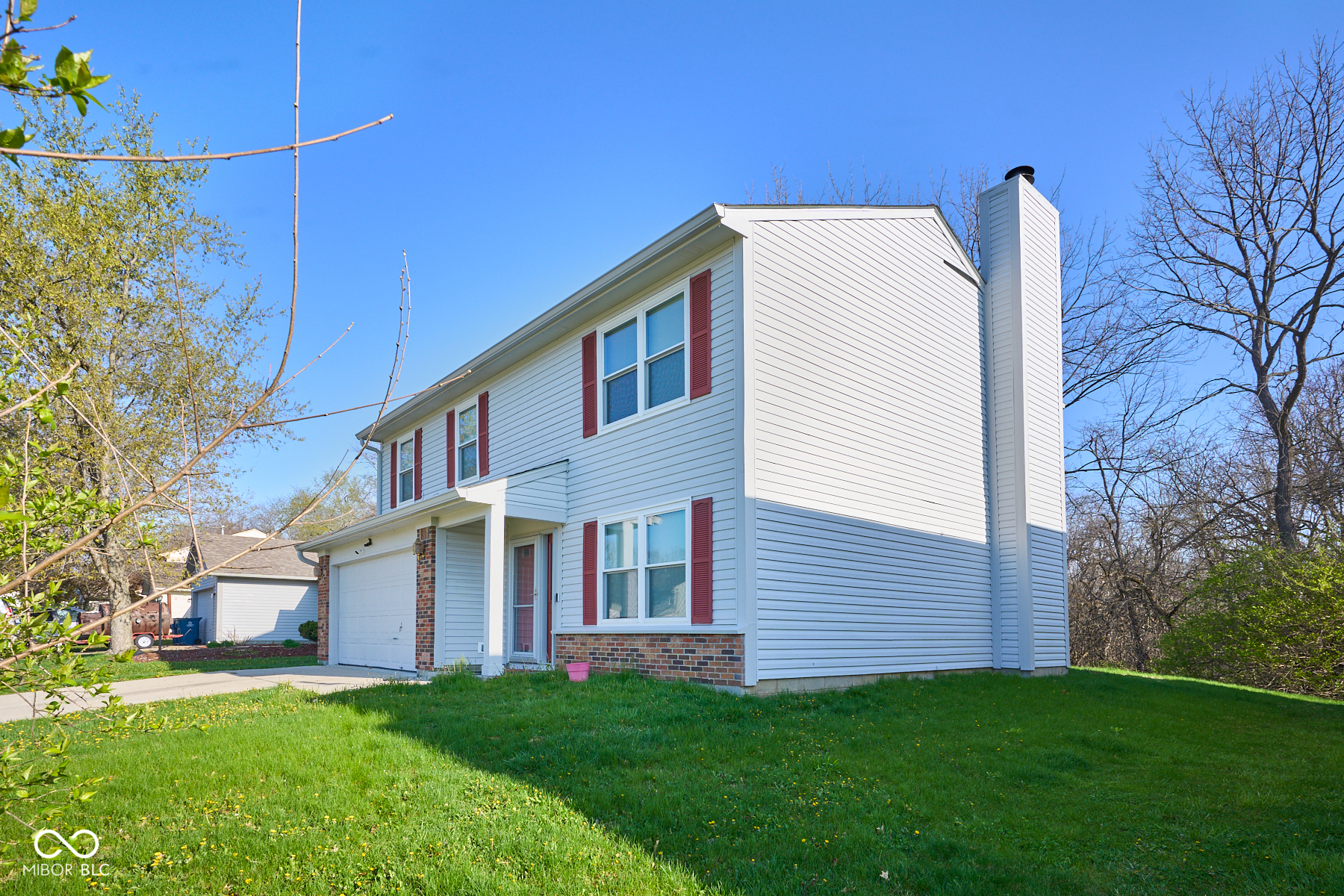 5424 Milhouse Road Indianapolis, IN 46221 - Photo 3 of 48 Gallery Image 3