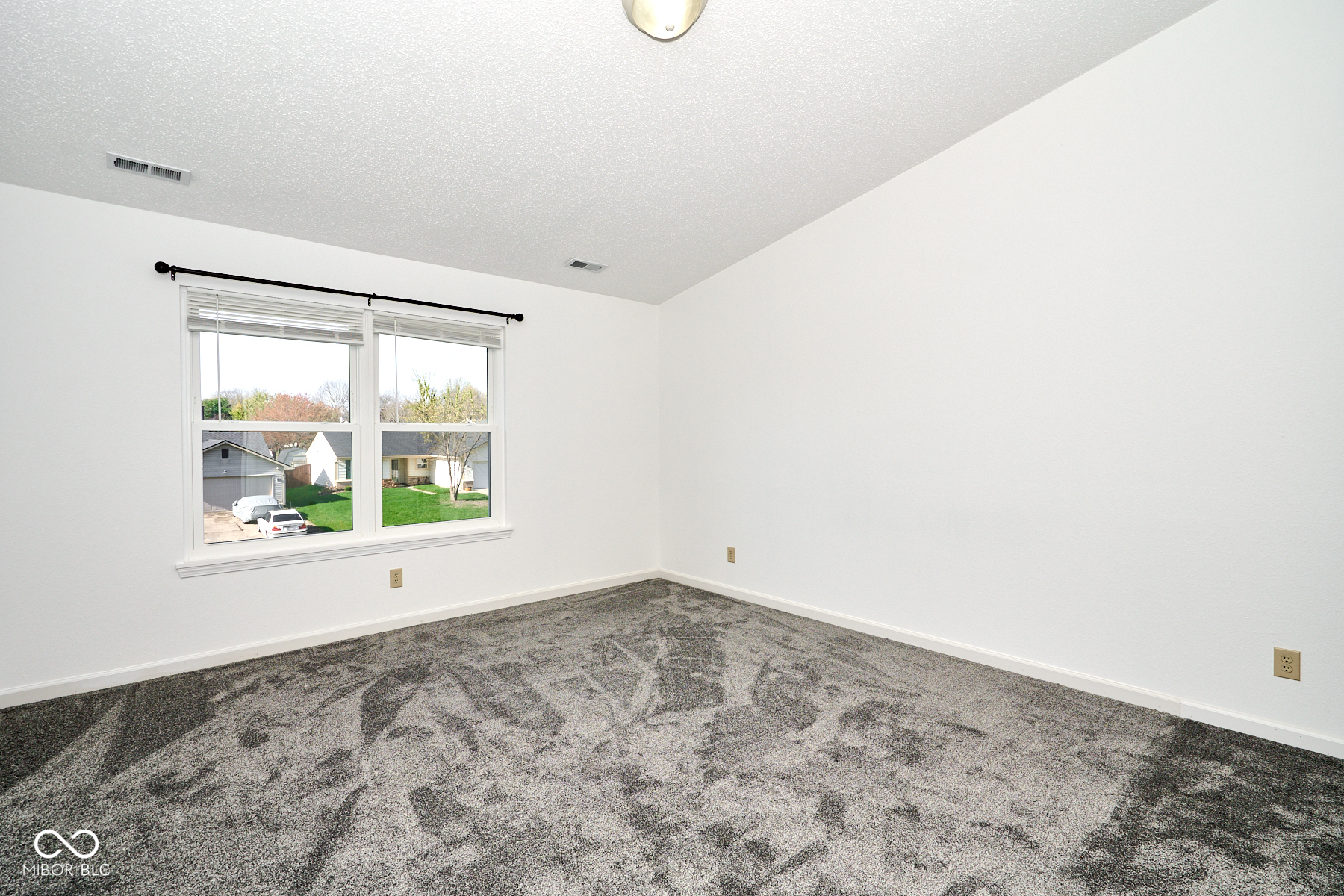 5424 Milhouse Road Indianapolis, IN 46221 - Photo 40 of 48 Gallery Image 40
