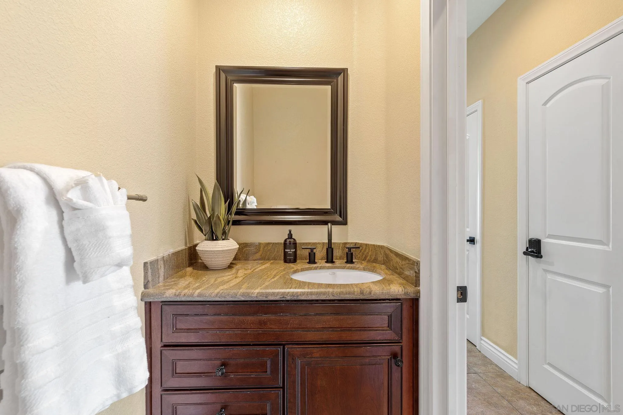 5833 San Rafael Road Yucca Valley, CA 92284 - Photo 30 of 64