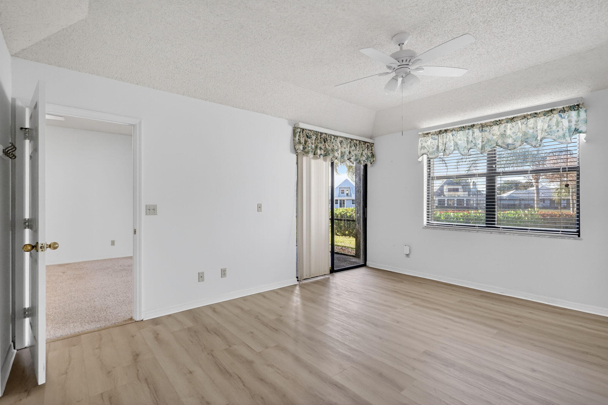 6101 Southeast Landing Way, Unit 5 Stuart, FL 34997 - Photo 16 of 40 20-web-or-mls-7R7A1702