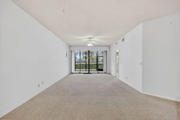 $355,000 | 6101 Southeast Landing Way, Unit 5, Stuart, FL 34997