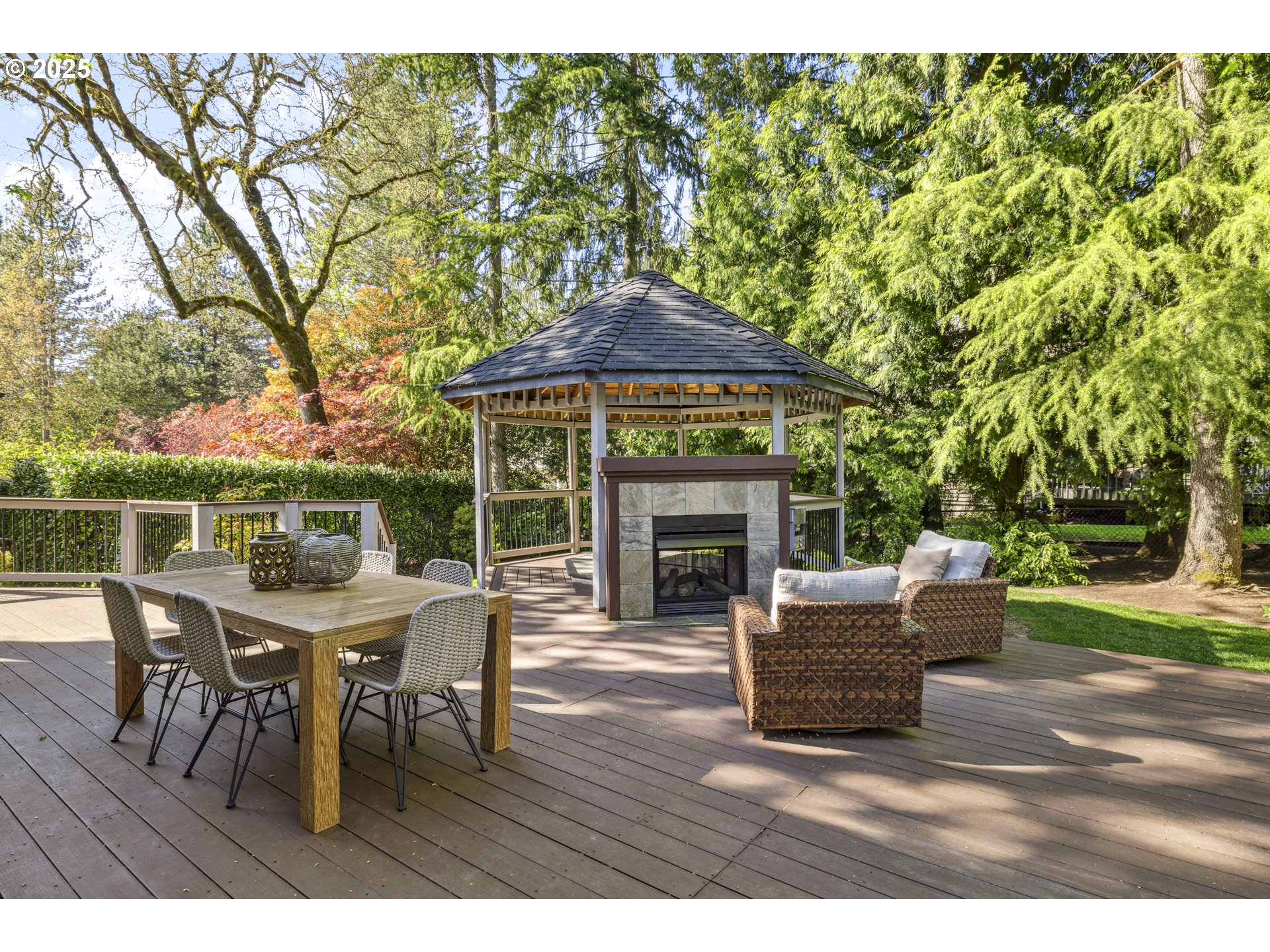 2757 Rivendell Road Lake Oswego, OR 97034 - Photo 40 of 46 Gallery Image 40