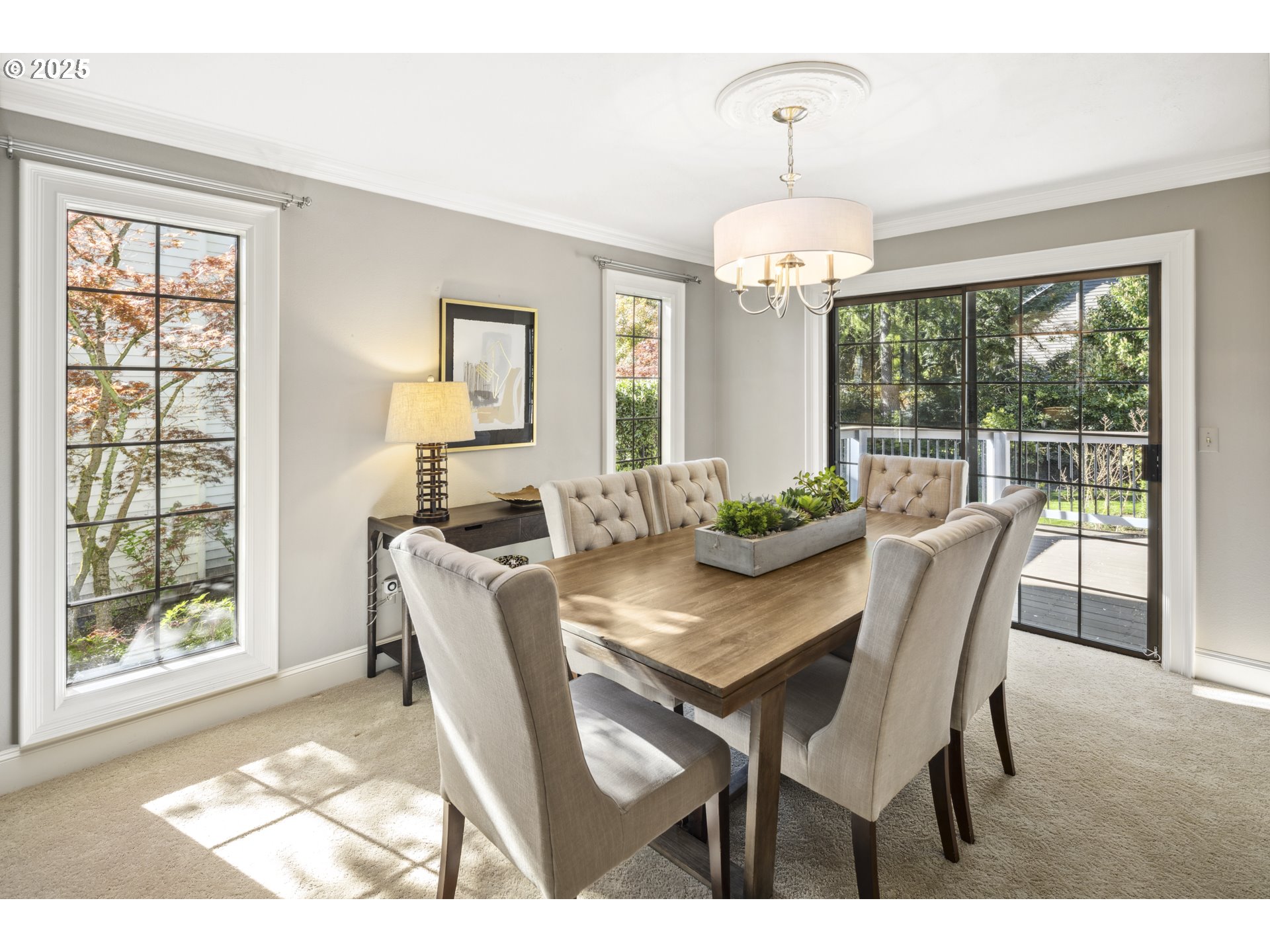 2757 Rivendell Road Lake Oswego, OR 97034 - Photo 9 of 46 Dining Room