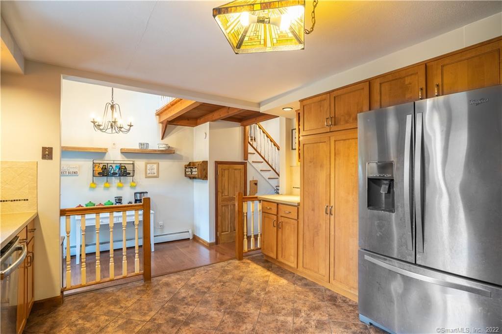 39 Winslow Road Cheshire, CT 06410 - Photo 8 of 39