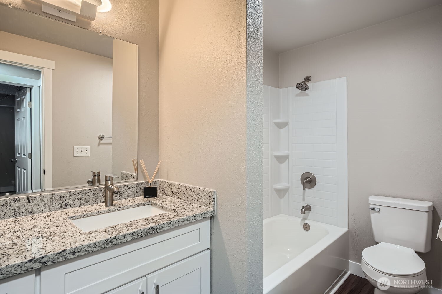 17512 149th Avenue Southeast, Unit F10 Renton, WA 98058 - Photo 9 of 17 Gallery Image 9