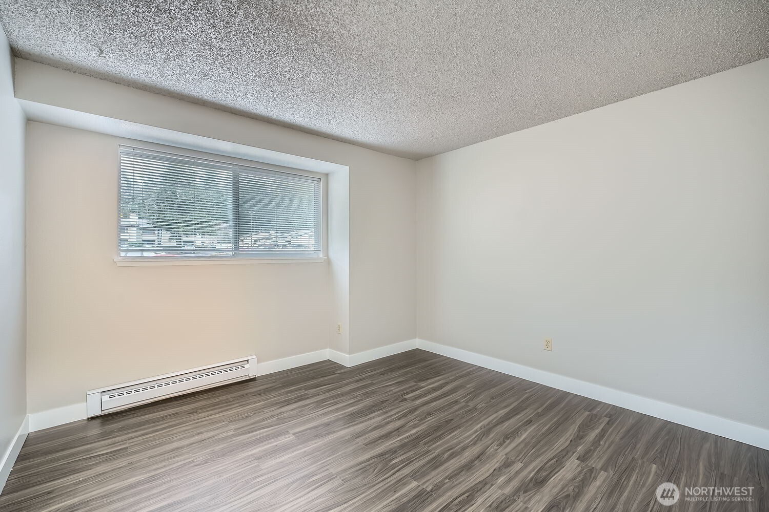 17512 149th Avenue Southeast, Unit F10 Renton, WA 98058 - Photo 10 of 17 Gallery Image 10