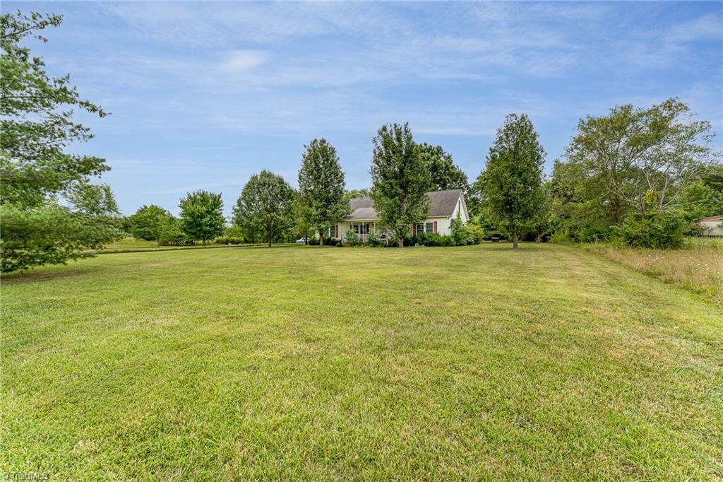 1072 Kepley Road Lexington, NC 27292 - Photo 3 of 19 Gallery Image 3