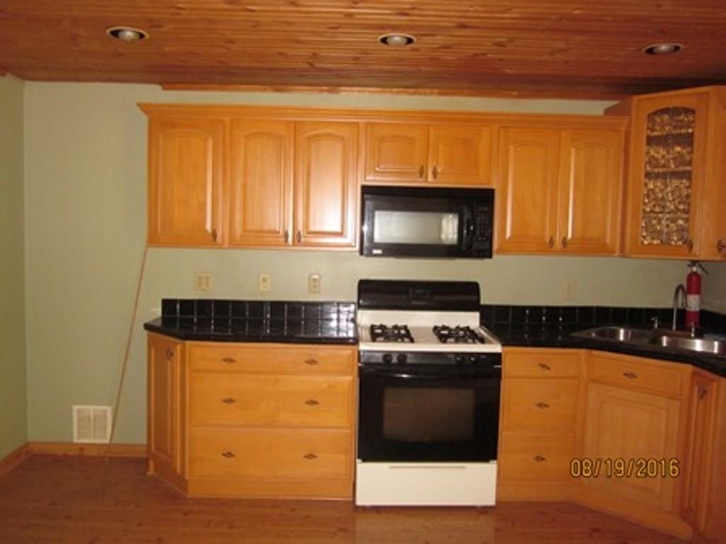 493 Irwin Run Road West Mifflin, PA 15122 - Photo 5 of 8 Gallery Image 5