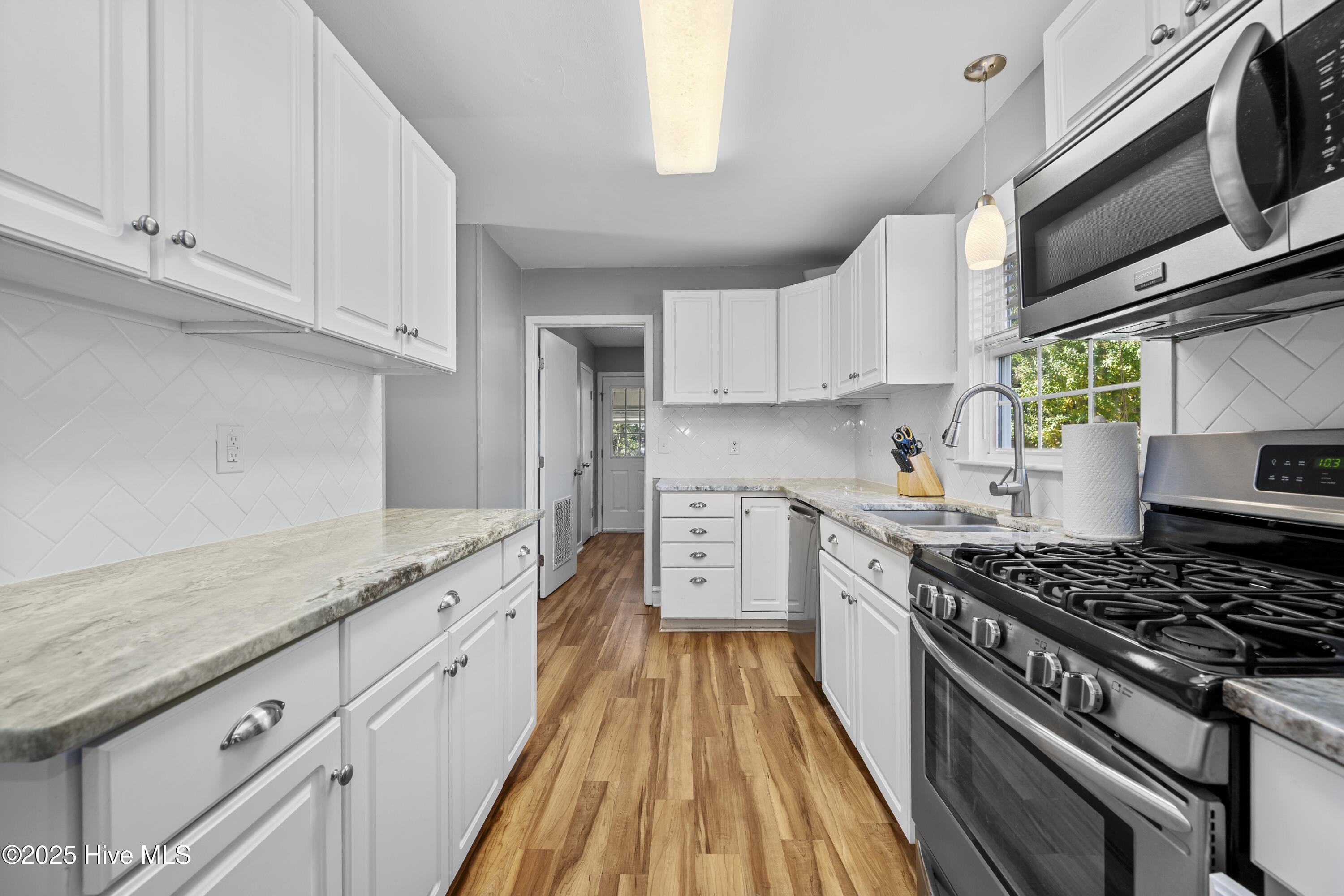 1223 Creek Road Morehead City, NC 28557 - Photo 26 of 63 1223RiverRd-11-5-25-026