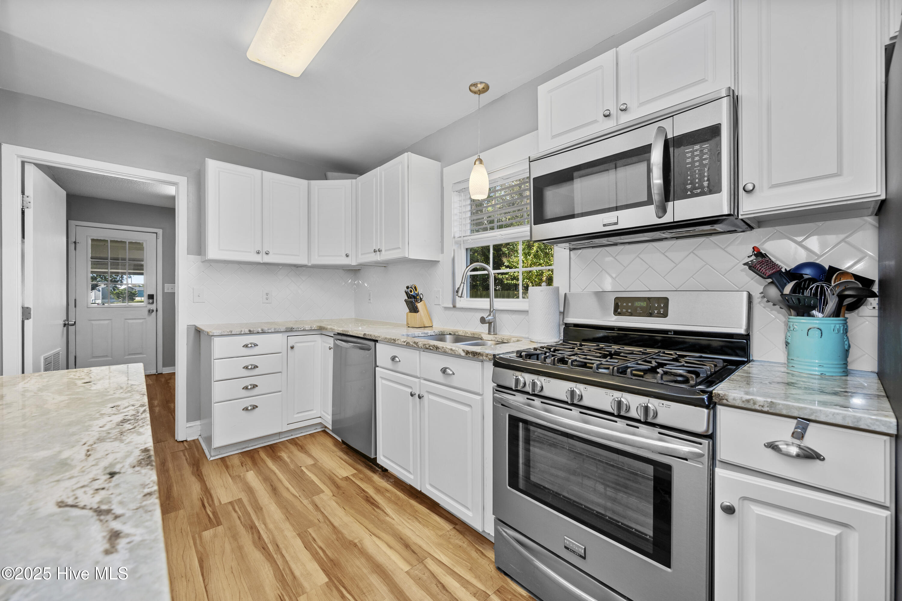 1223 Creek Road Morehead City, NC 28557 - Photo 28 of 63 1223RiverRd-11-5-25-028