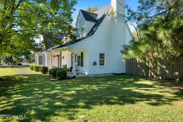 $390,000 | 1223 Creek Road, Morehead City, NC 28557